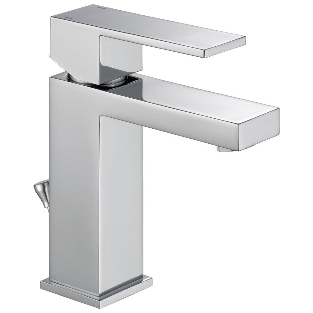 Bathroom Faucet - DELTA FAUCET CO - Single Handle Centerset Bathroom Sink Faucet in Chrome